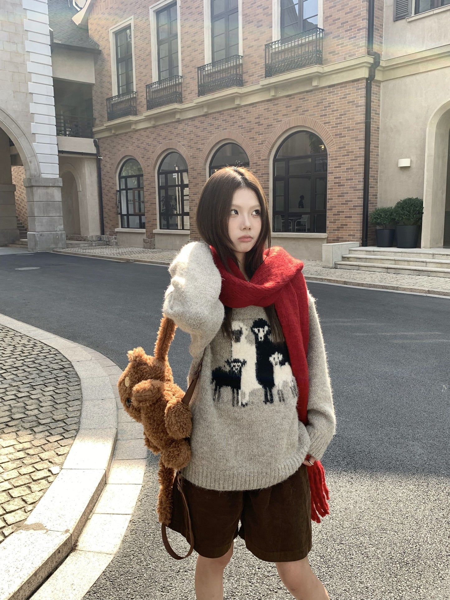 Women's Cartoon Lamb Pattern Pullover Sweater - Cozy and Stylish Long Sleeve Sweater for Fall and Winter